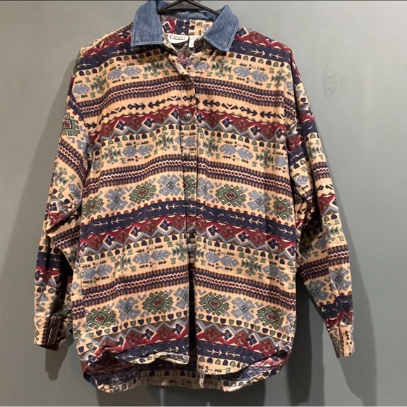 Western Pattern Vintage Button Down - Picture 3 of 4